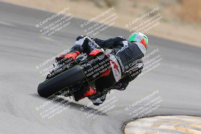 media/Dec-17-2022-SoCal Trackdays (Sat) [[224abd9271]]/Turn 10 Backside (120pm)/